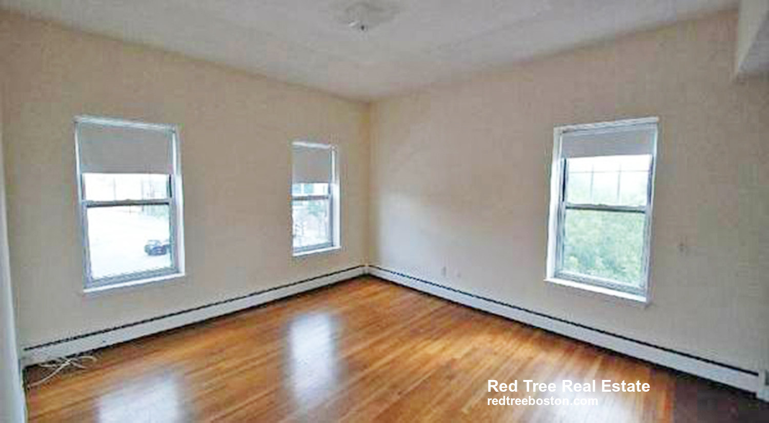 160 North Beacon St, Brighton