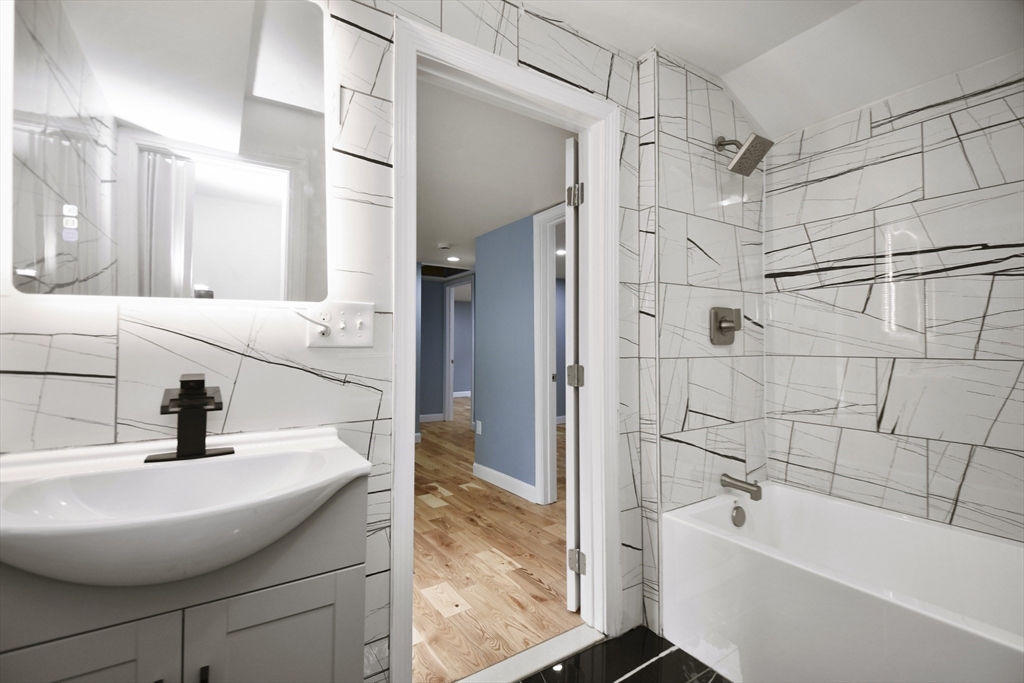 185 S Ashburnham Rd, Westminster