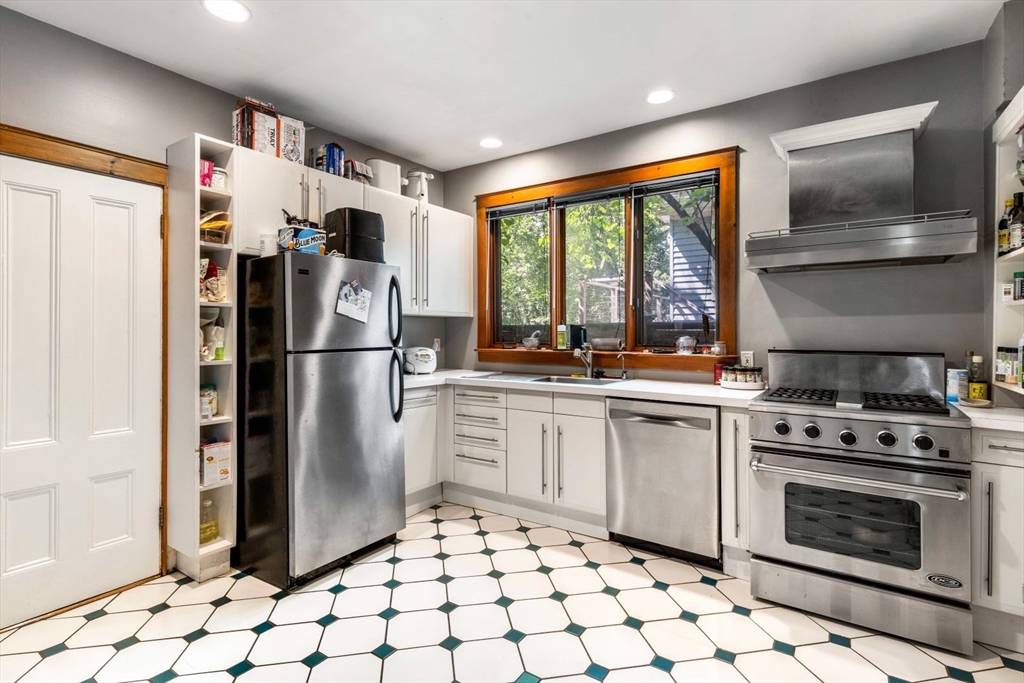 7 Flagg St, Harvard Square