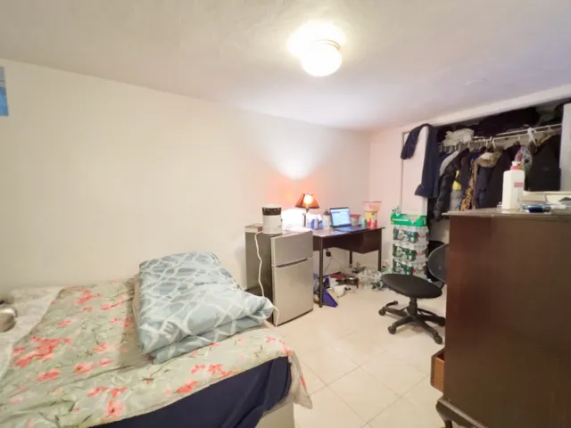 45 Lawn St, Mission Hill