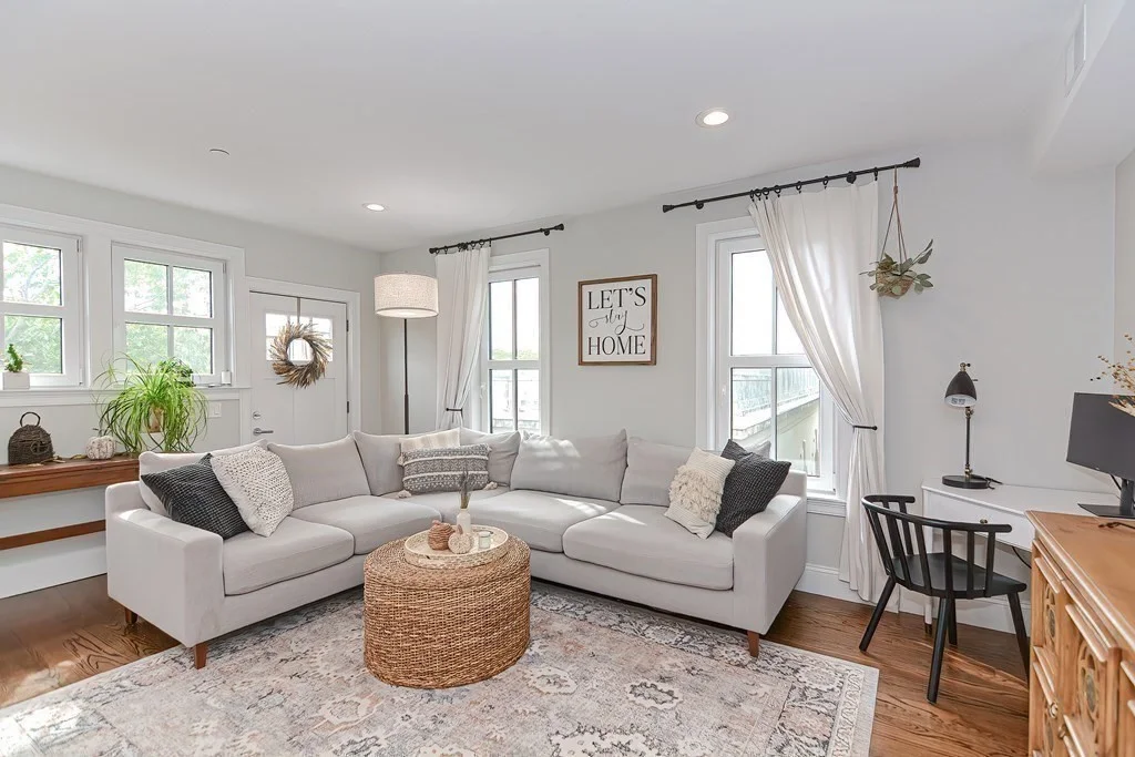 52 River, Mattapan