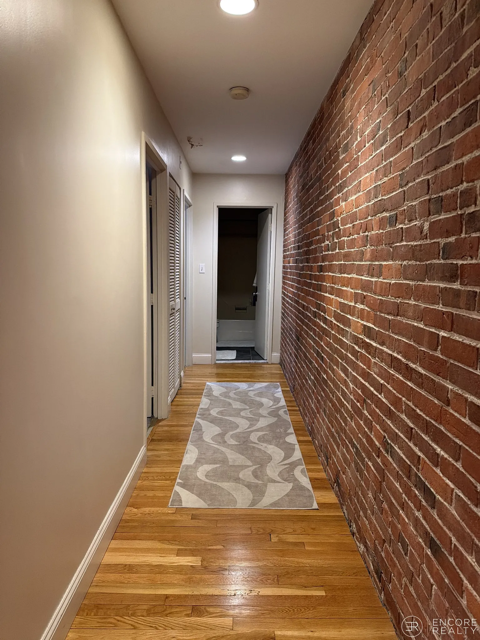 79 Gainsborough St, Fenway