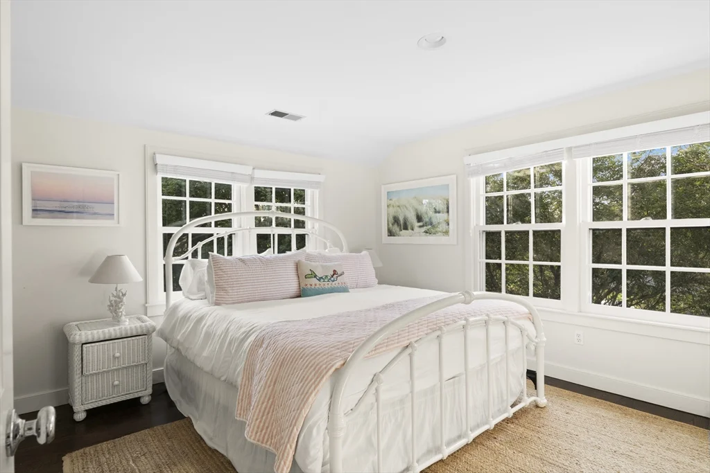 2 Drew Ln, Nantucket