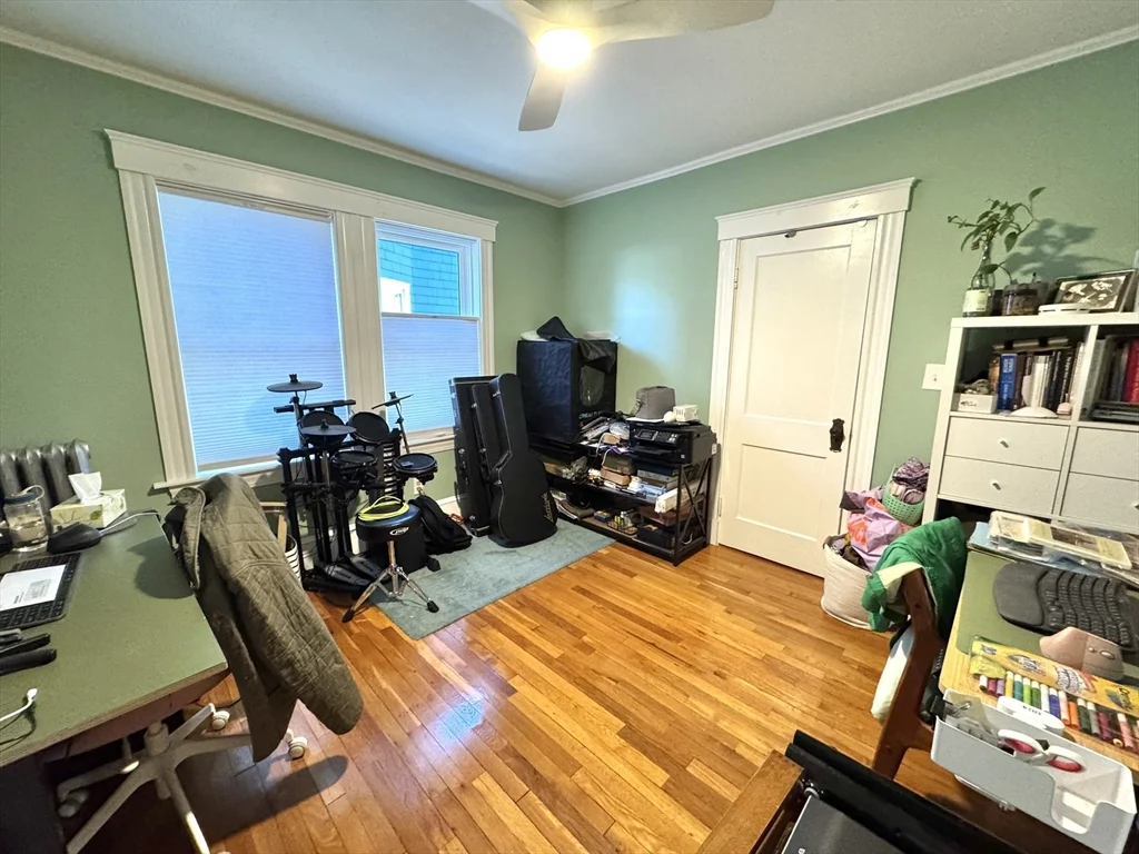 66 Marshall St, Medford