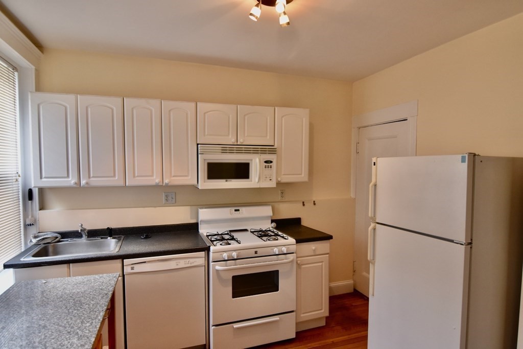 226 Jamaicaway, Jamaica Plain