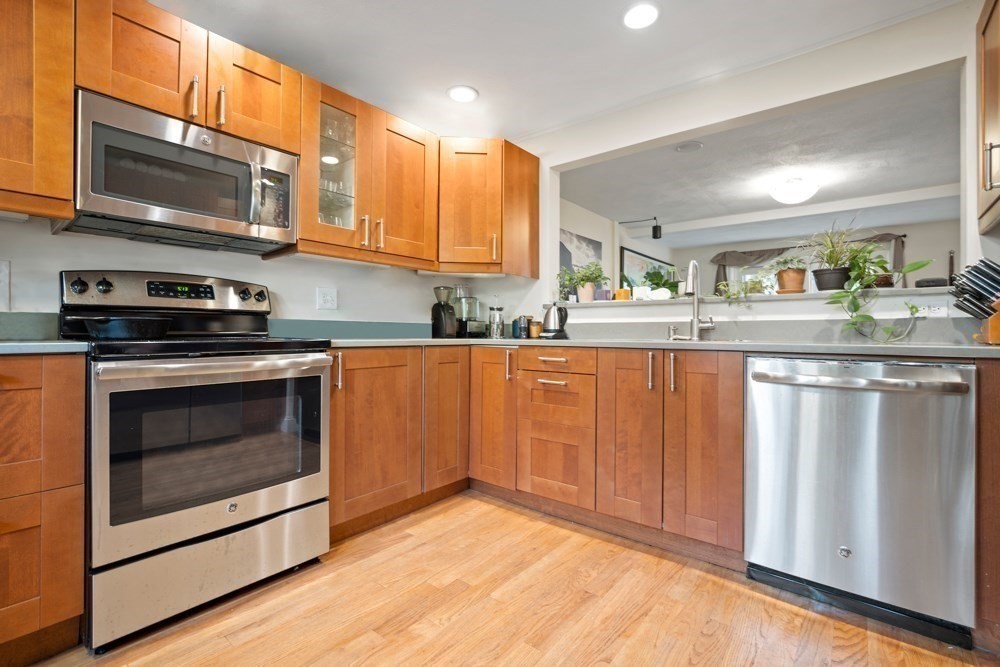 55 Waterhouse St, Teele Square