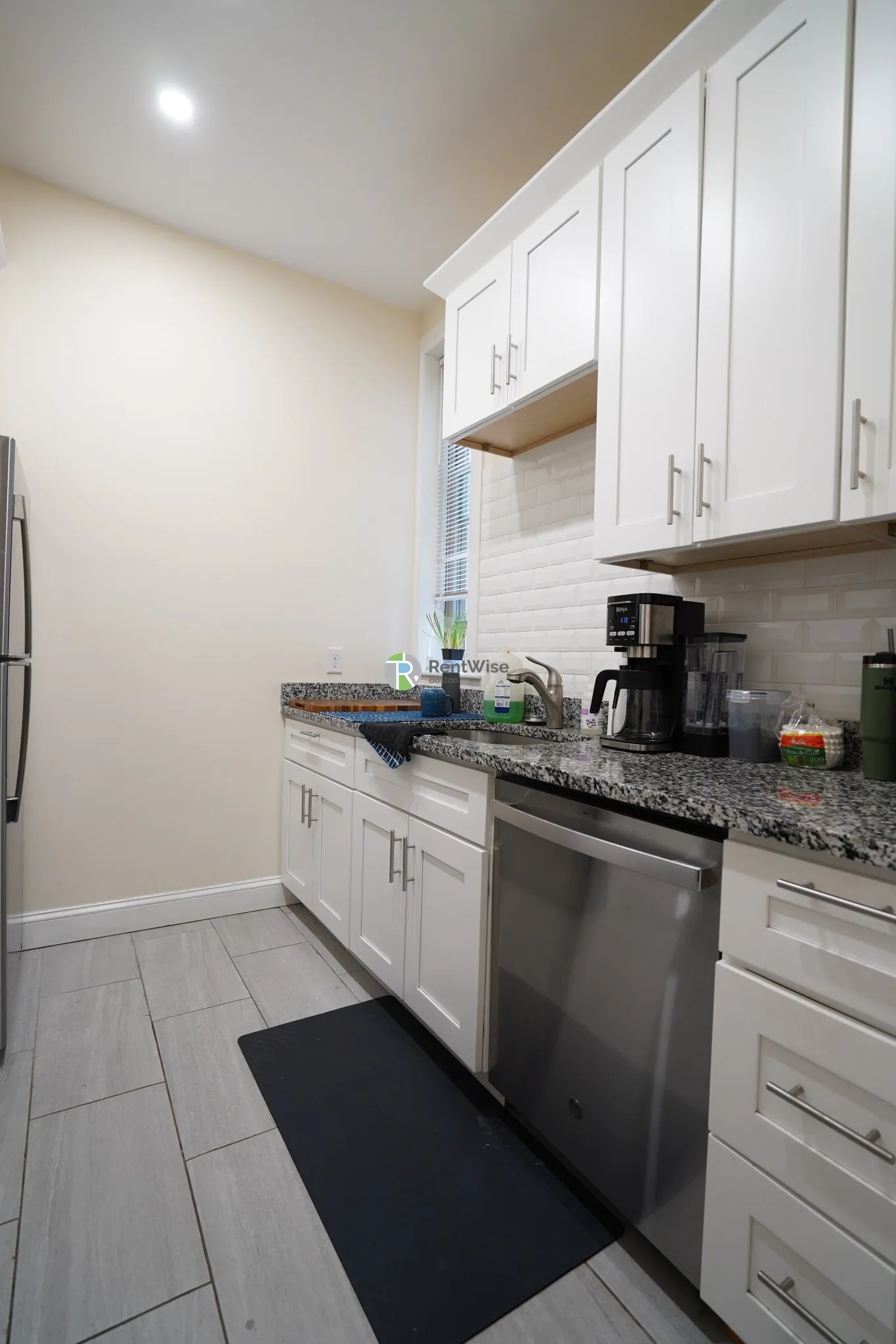 29 Queensberry St, Fenway