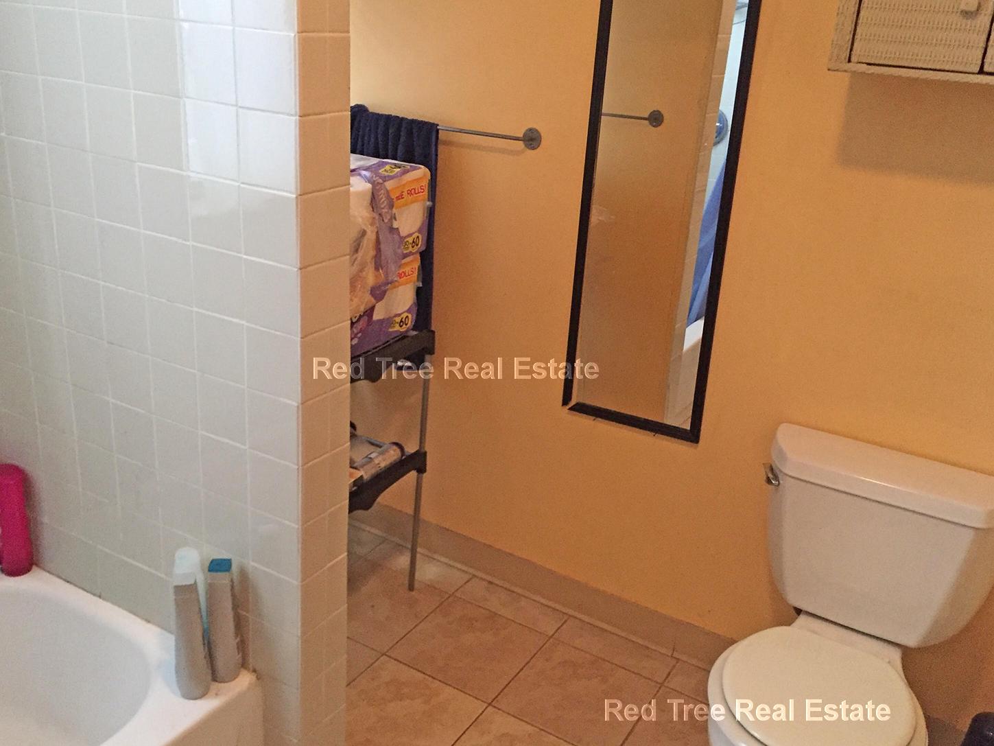 10 Bucknam St, Mission Hill