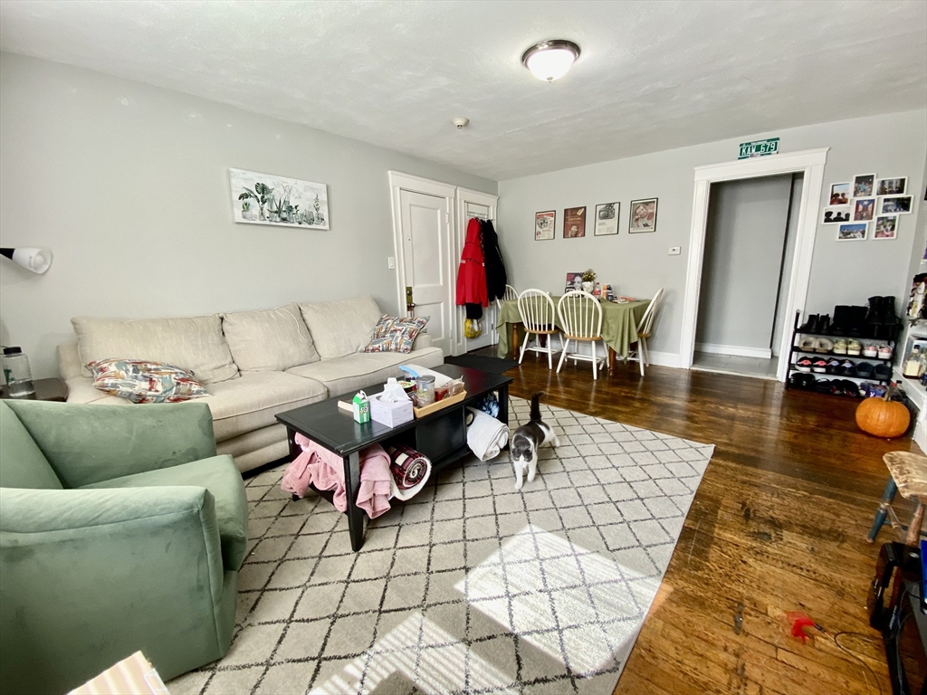 4907 Washington St, Boston