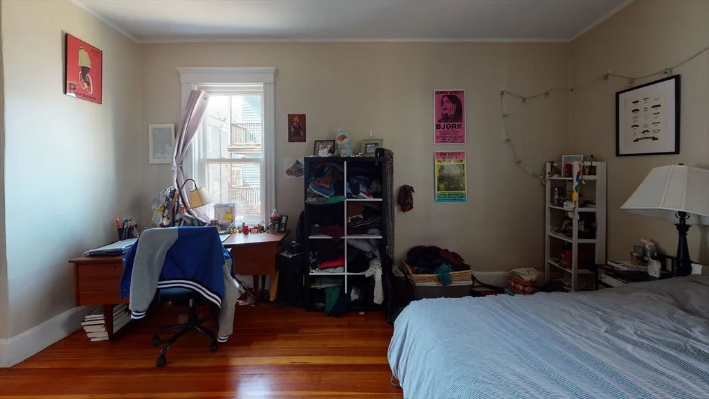 8 Olmstead St, Jamaica Plain