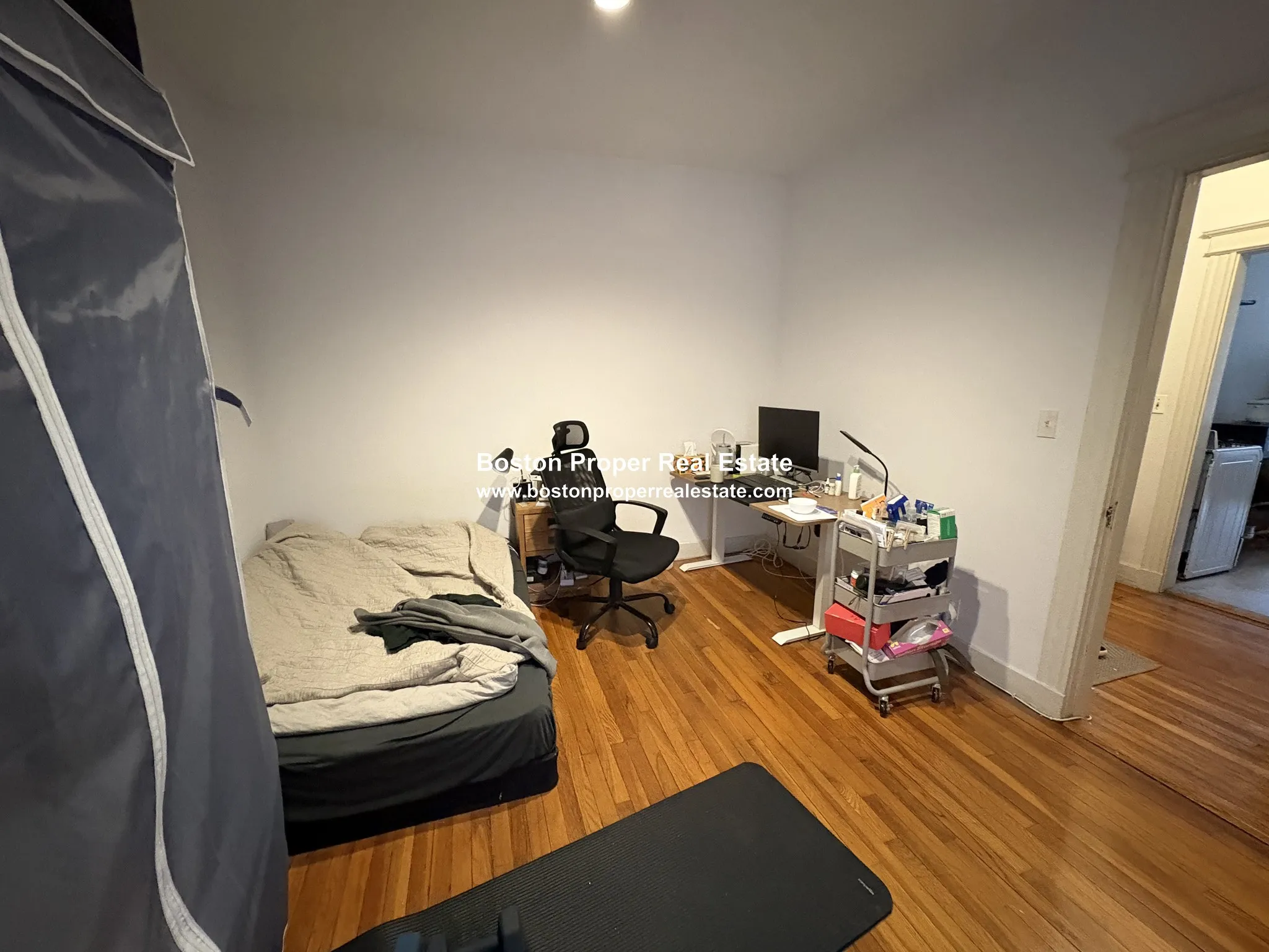 60 Queensberry St, Fenway