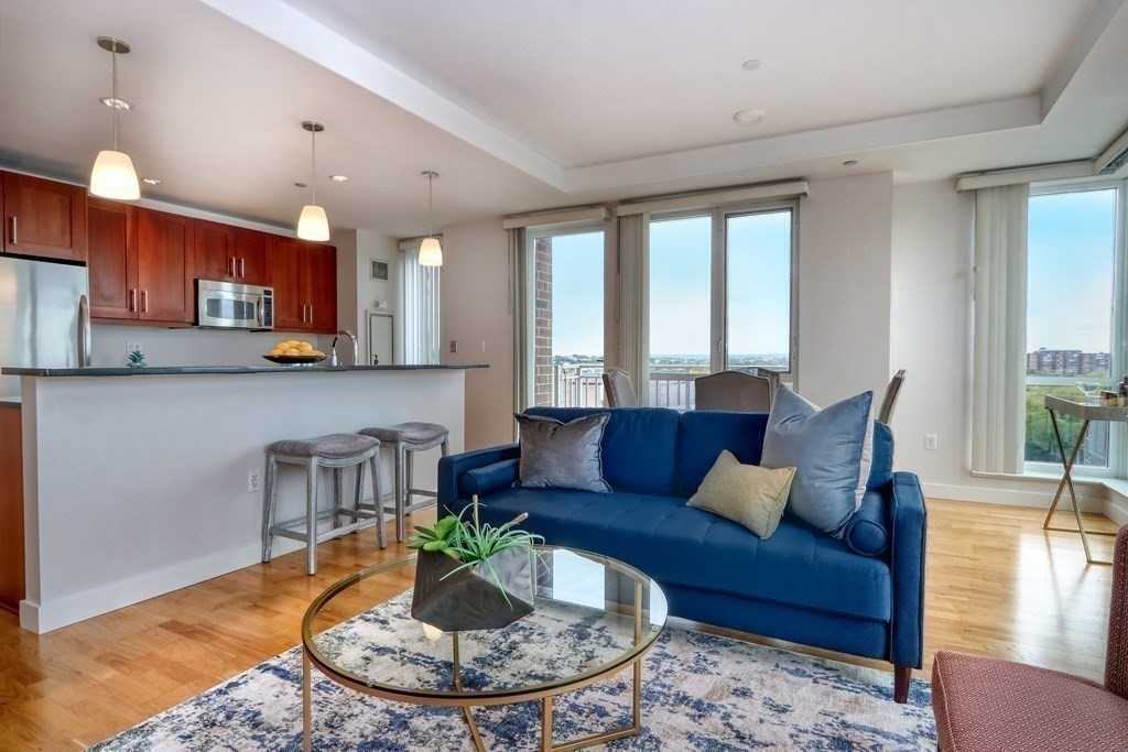 100 Station Landing, Medford