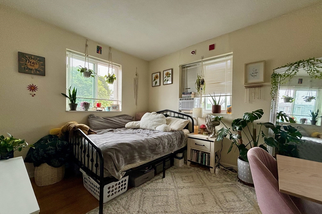 256 Parker Hill Ave, Boston