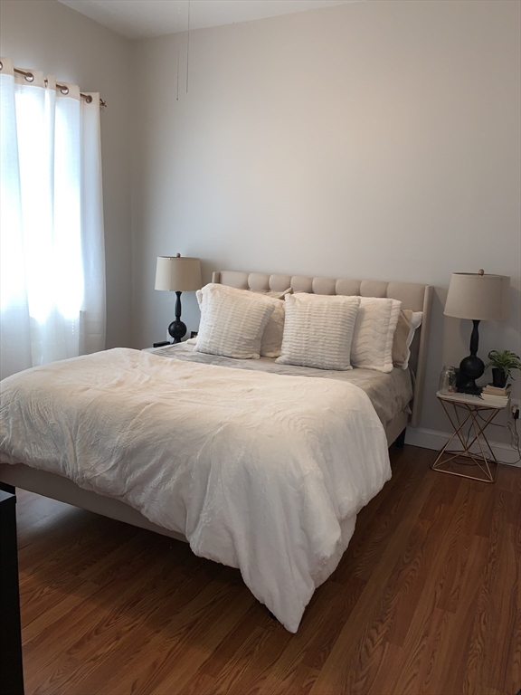 194 Marion St, East Boston