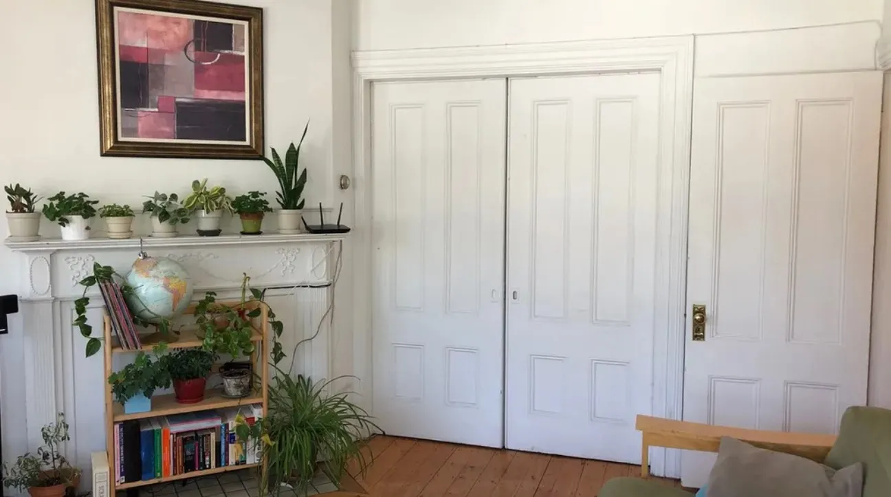 268 Broadway, The Port