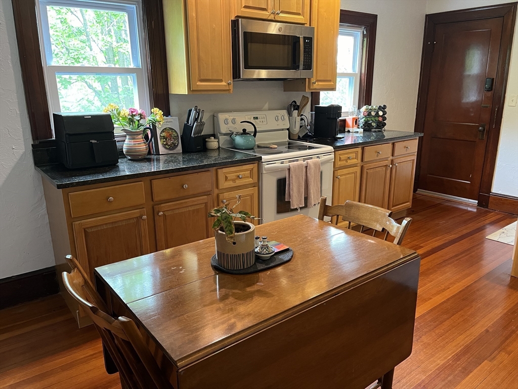 17 Clark Rd, Brookline