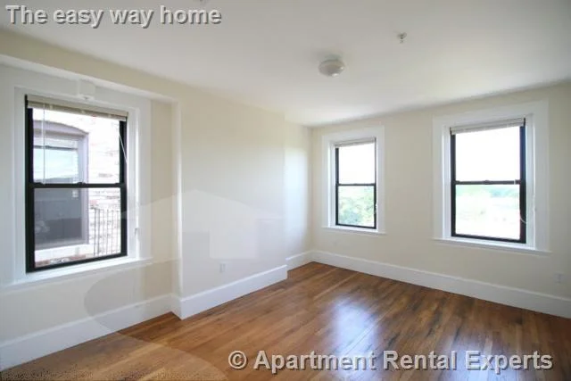 881 Massachusetts Ave, Central Square