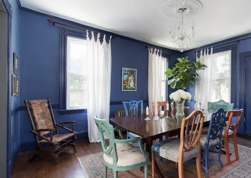 198 Byron St, East Boston