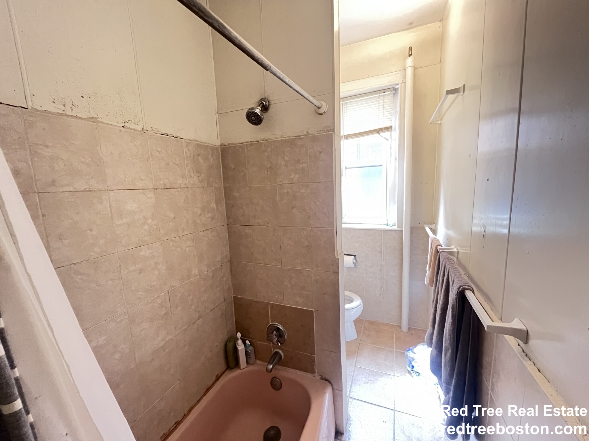 17 Aberdeen St, Fenway