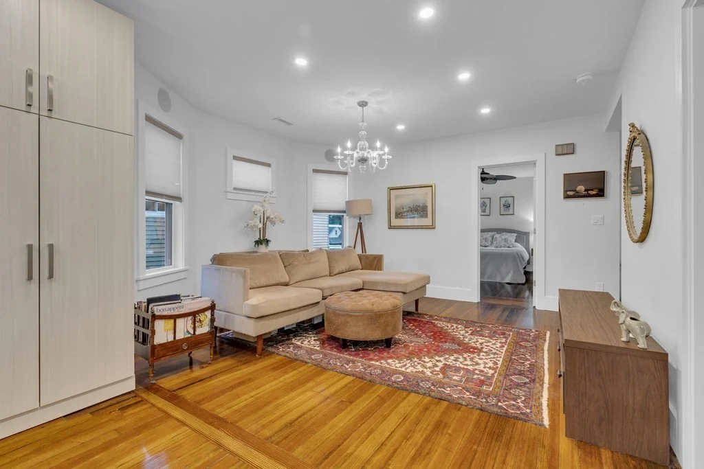 351 Centre St, Dorchester