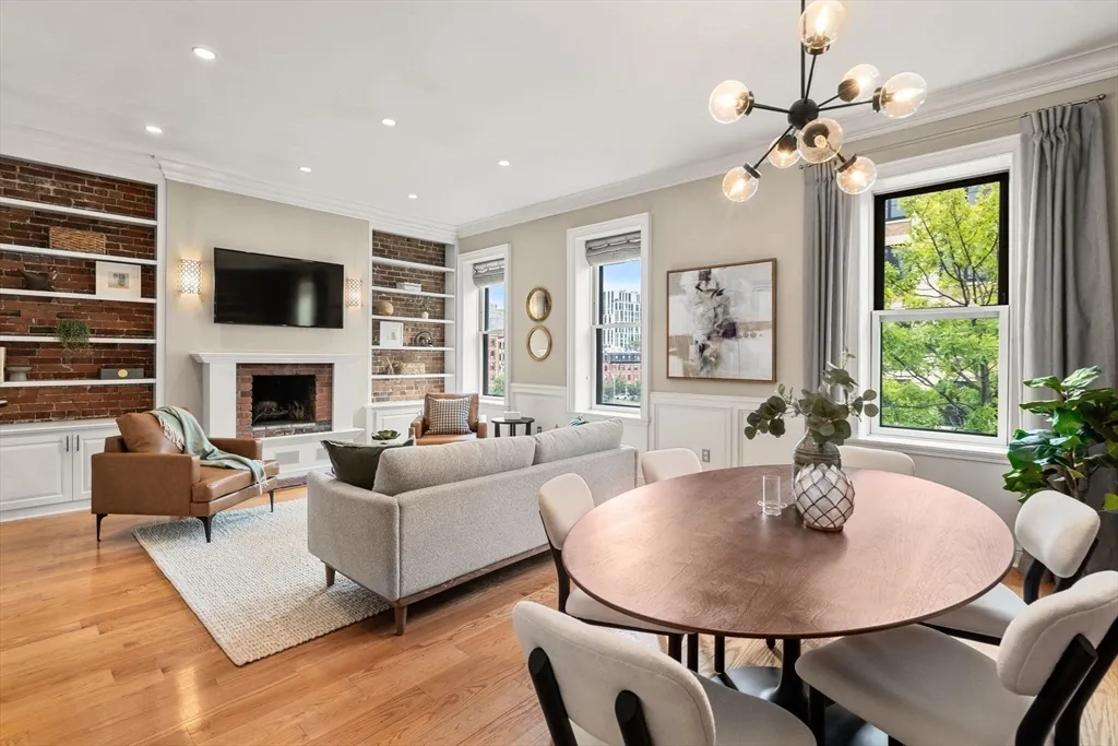 82 Berkeley St, Columbus