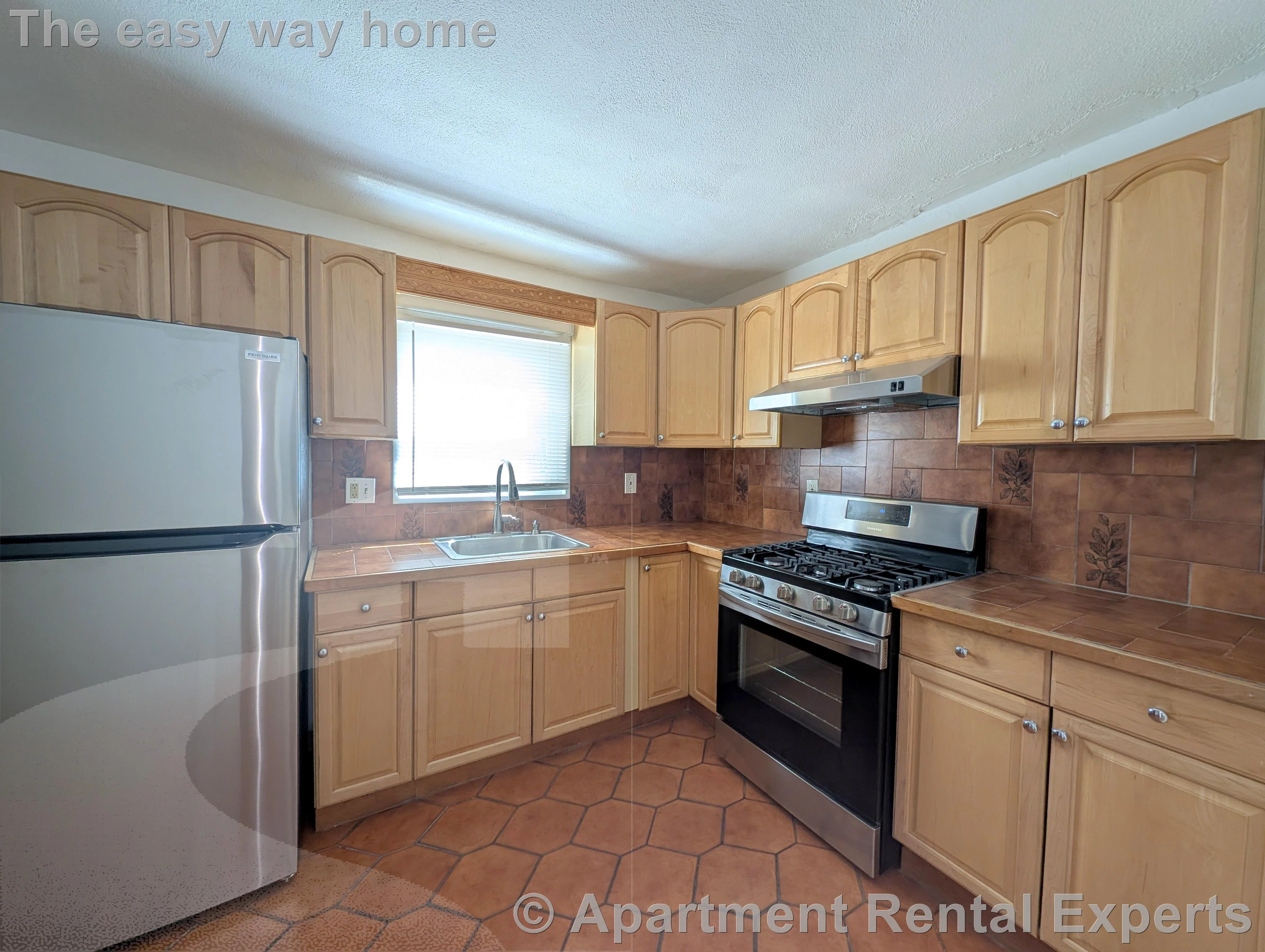 30 Murdock St, Davis Square