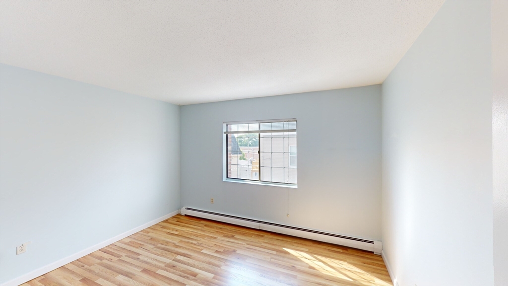 474 Broadway, Magoun Square