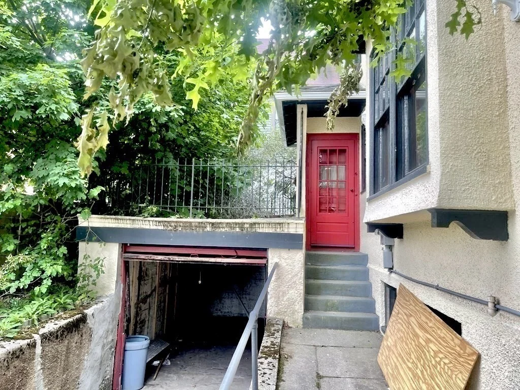 47 Pleasant St, Everett