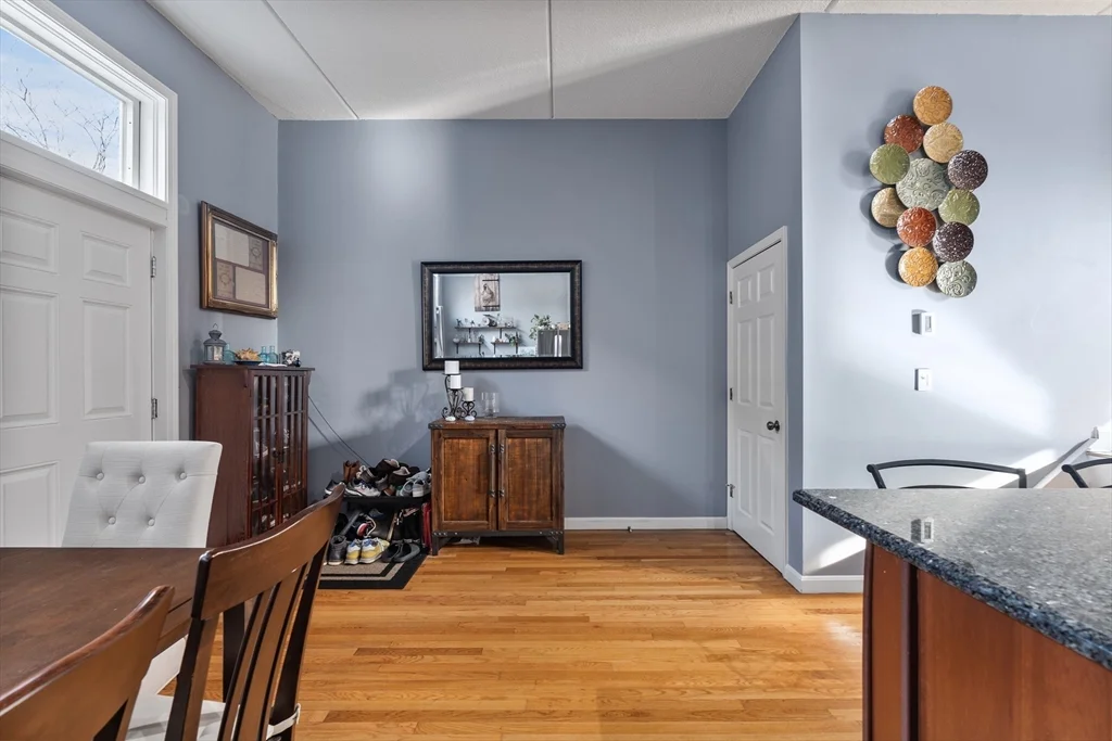 2 Eileen Cir, Jamaica Plain