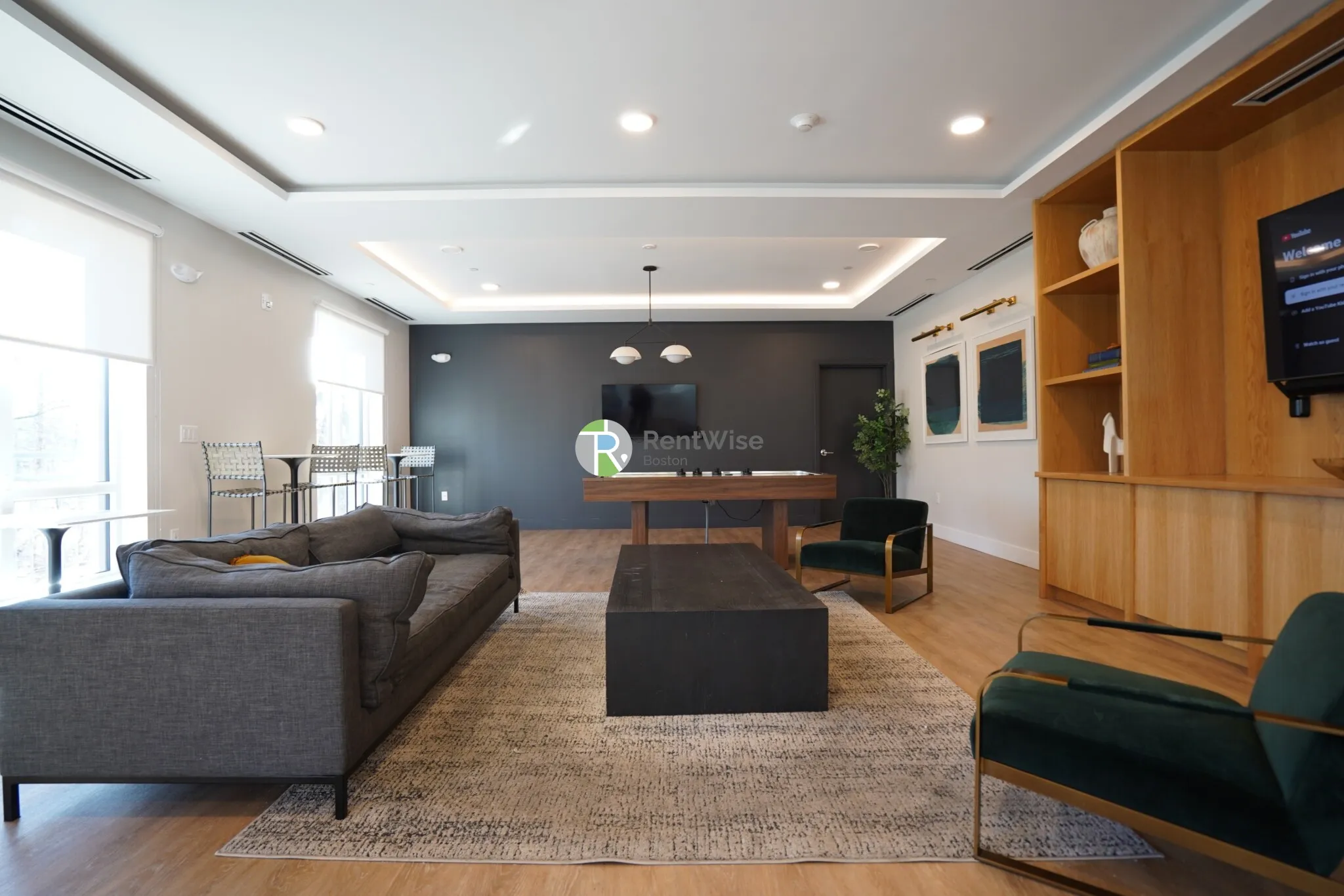 289 Walk Hill St, Roslindale