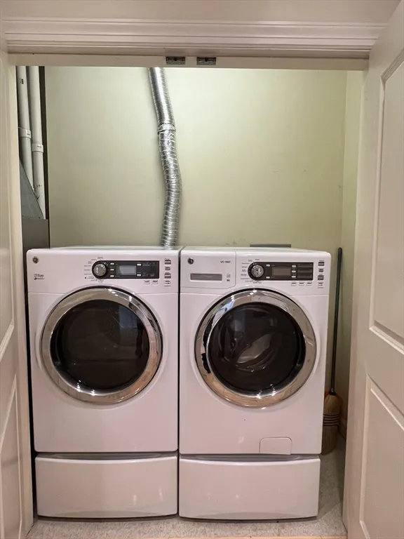 163 Chestnut Hill Ave, Brighton