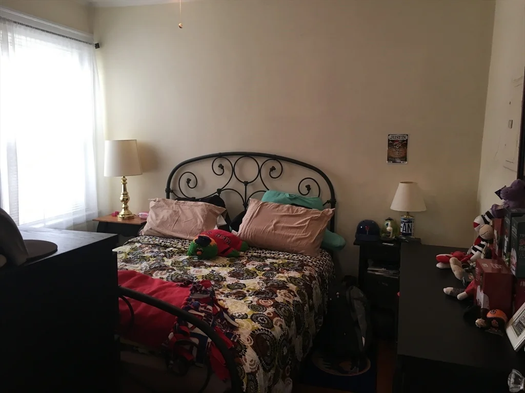 592 Washington St, Aspinwall Hill