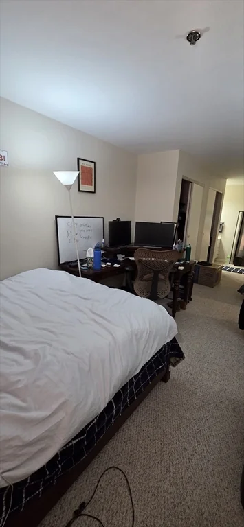 950 Mass Ave, Riverside