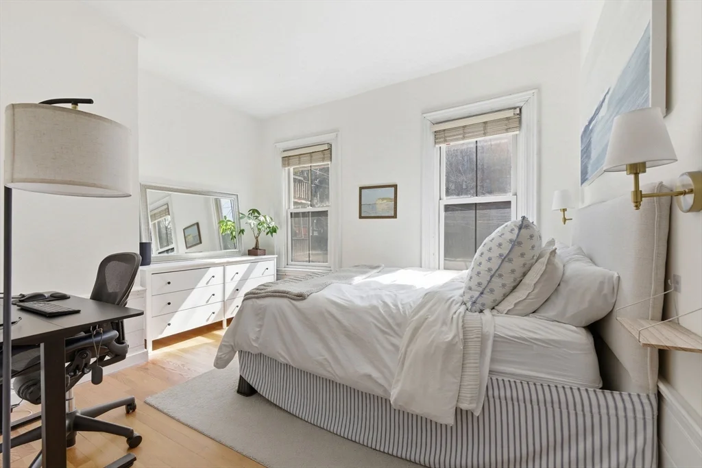 146 Warren Ave, South Boston