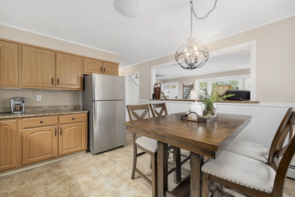 42 Fairmount St, New Bedford