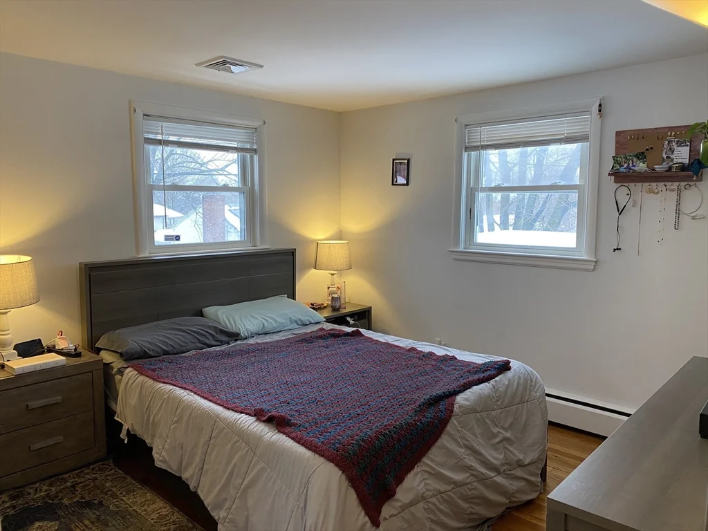 53 Dickson Ave, Arlington