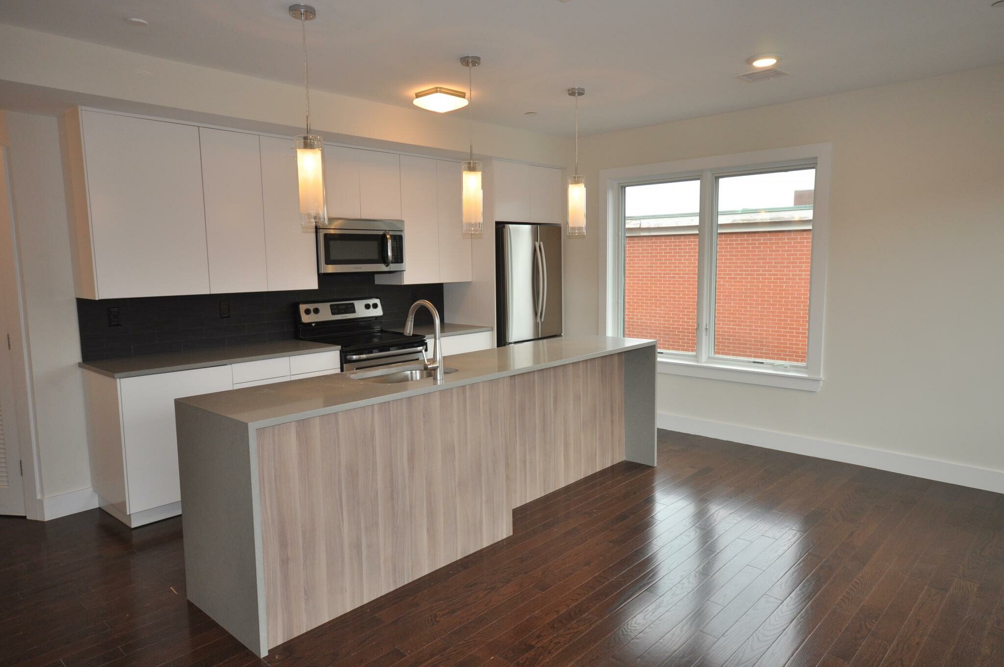 659 Massachusetts Ave, Roxbury