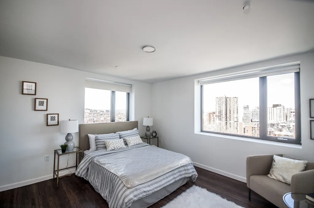 70 Parker Hill Ave, Mission Hill