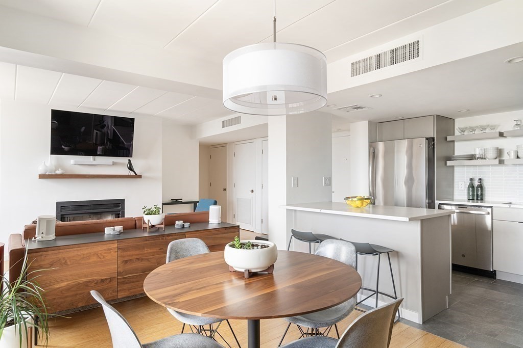 85 Brainerd Rd, Allston