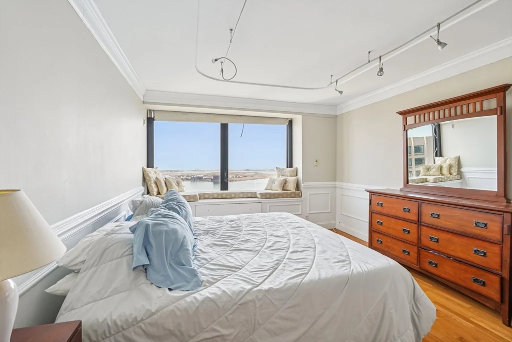 65 E India Row, Boston Downtown