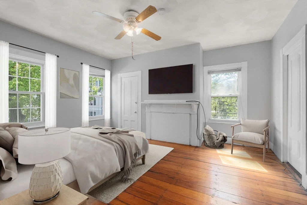101 Mount Pleasant Ave, Roxbury