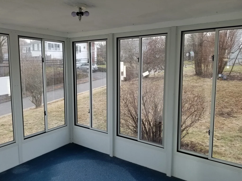 225 Governors Rd, Quincy