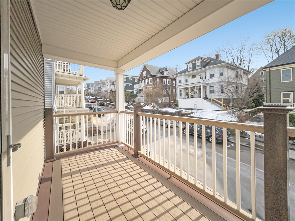 24 Montvale St, Roslindale
