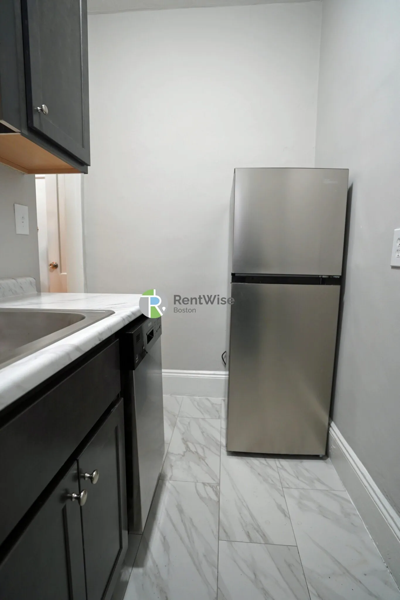 11 Royce Rd, Brighton