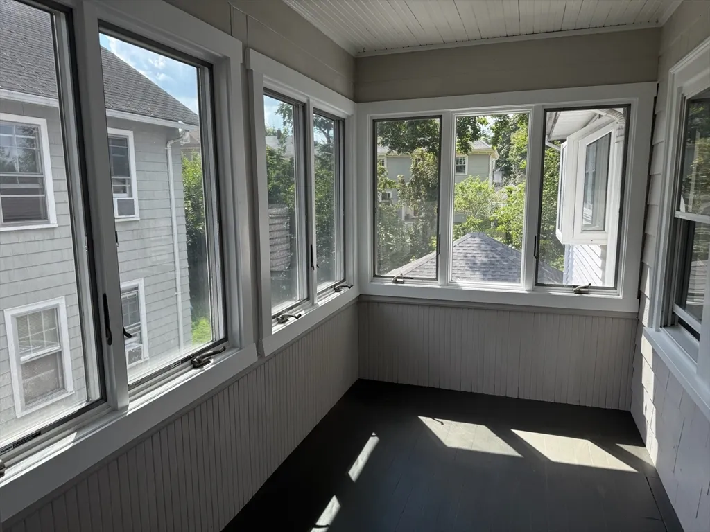 19 Jonathan St, Belmont