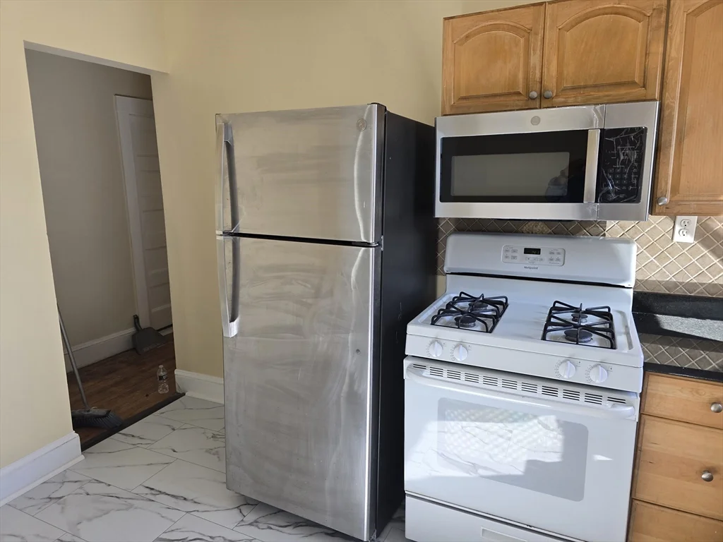 349 Hollis St, Framingham