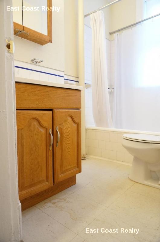 41 Chestnut Hill Ave, Brighton