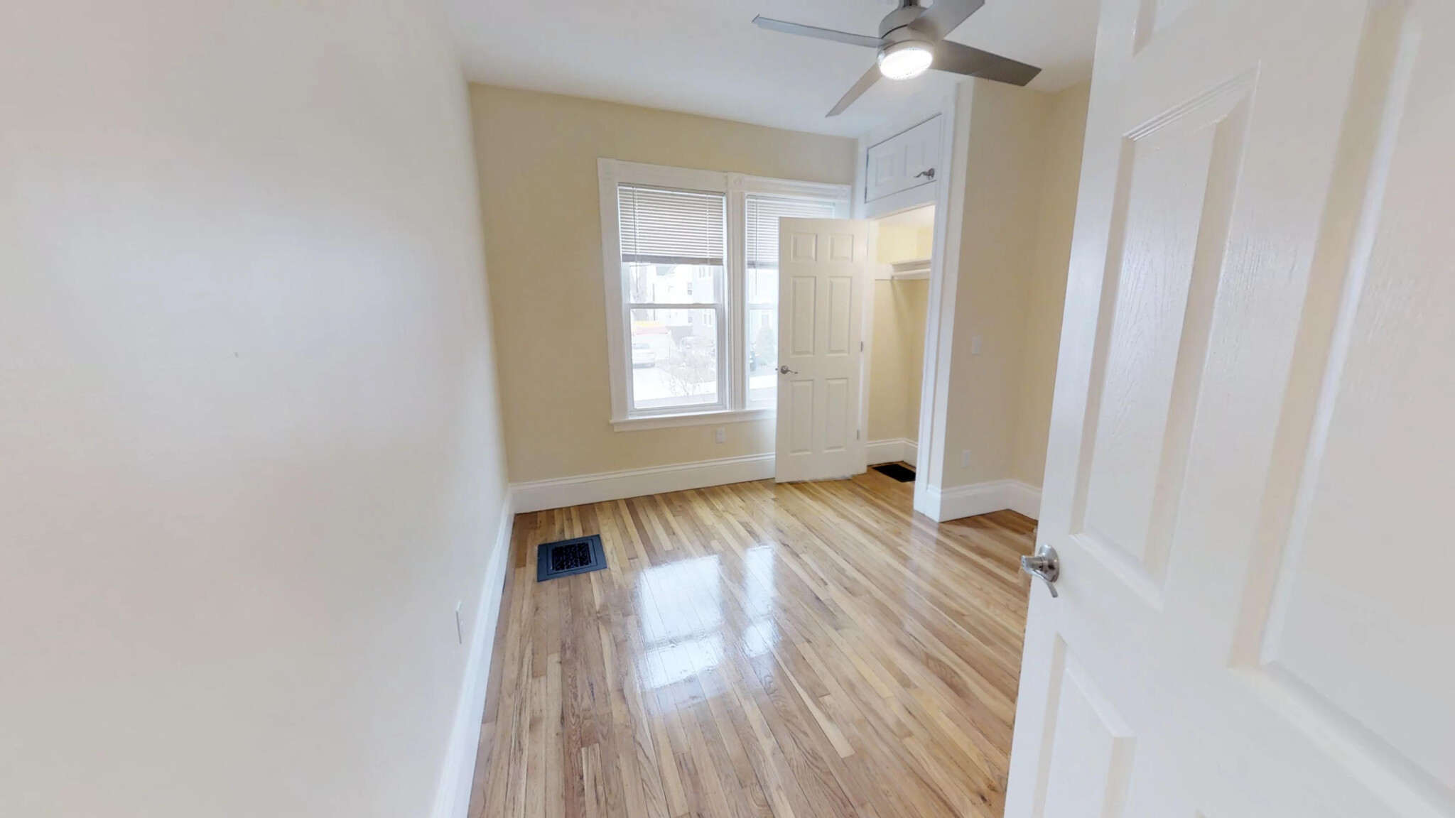 89 Morrison Ave, Powder House Square