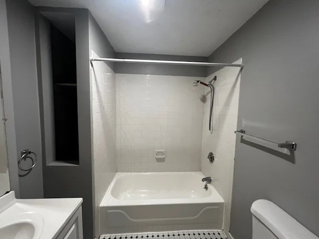 11 Sunset St, Mission Hill