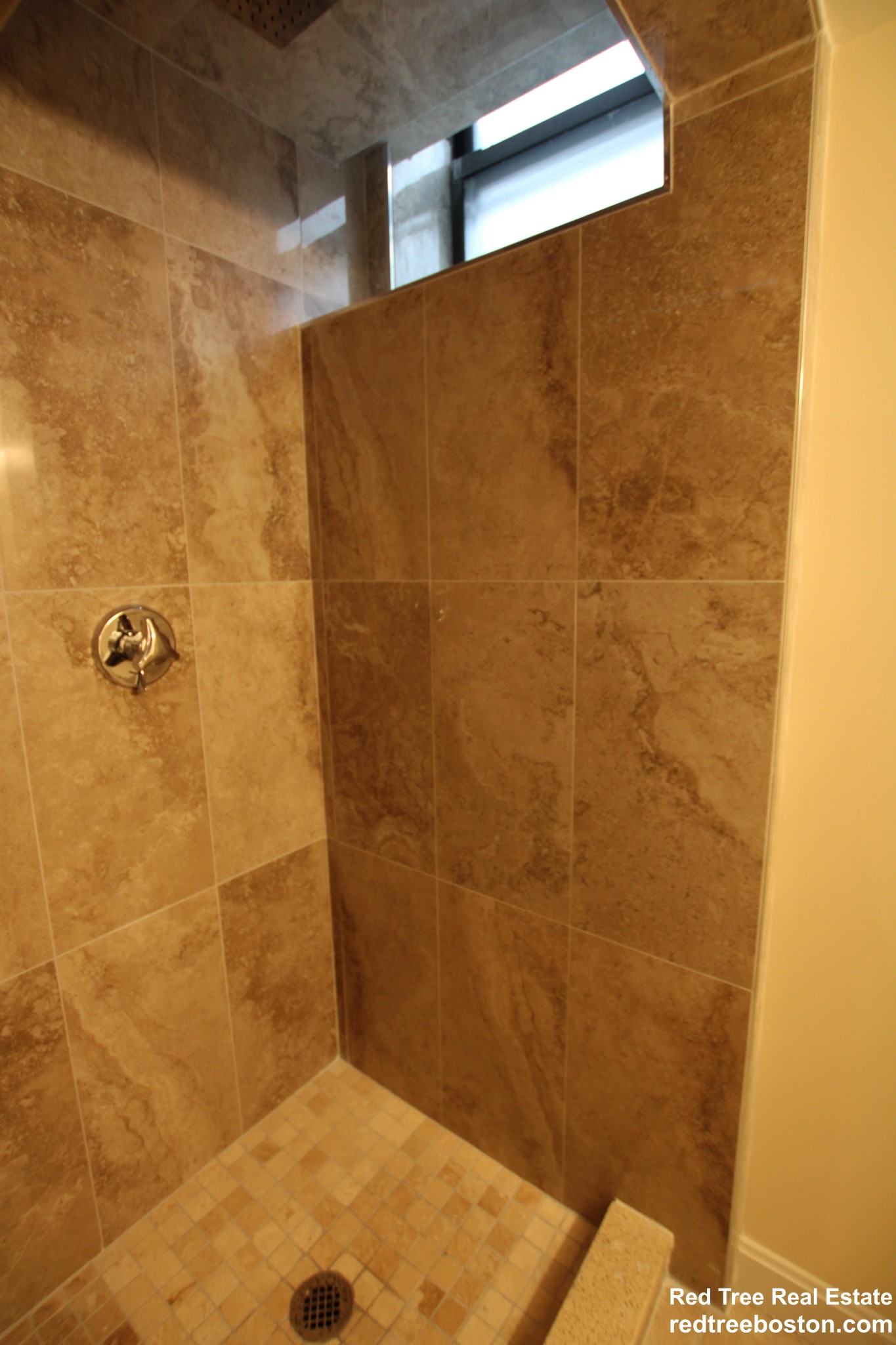 25 Saint Marys Ct, Brookline